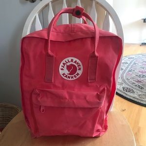 Fjällräven Kanken backpack 🎒